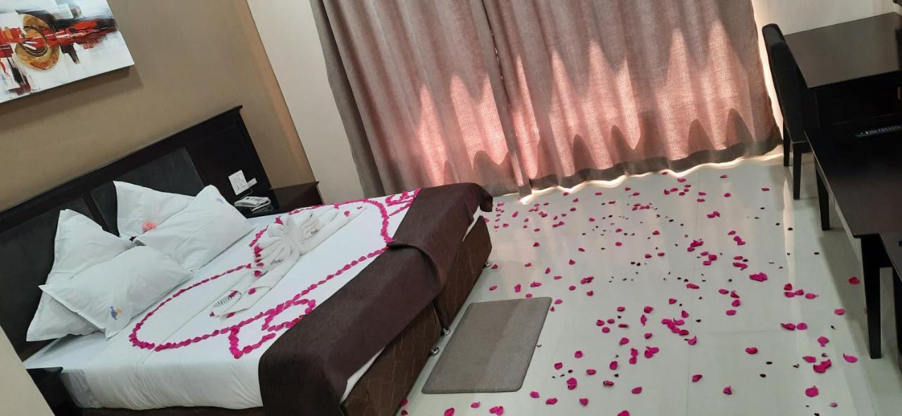 Palm Kalash Hotel Lusaka Ngoại thất bức ảnh