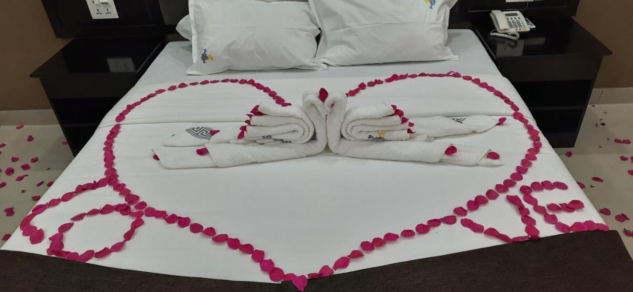 Palm Kalash Hotel Lusaka Ngoại thất bức ảnh