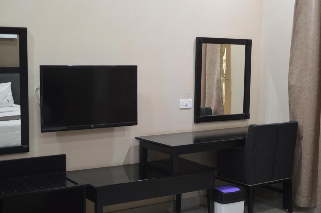 Palm Kalash Hotel Lusaka Ngoại thất bức ảnh