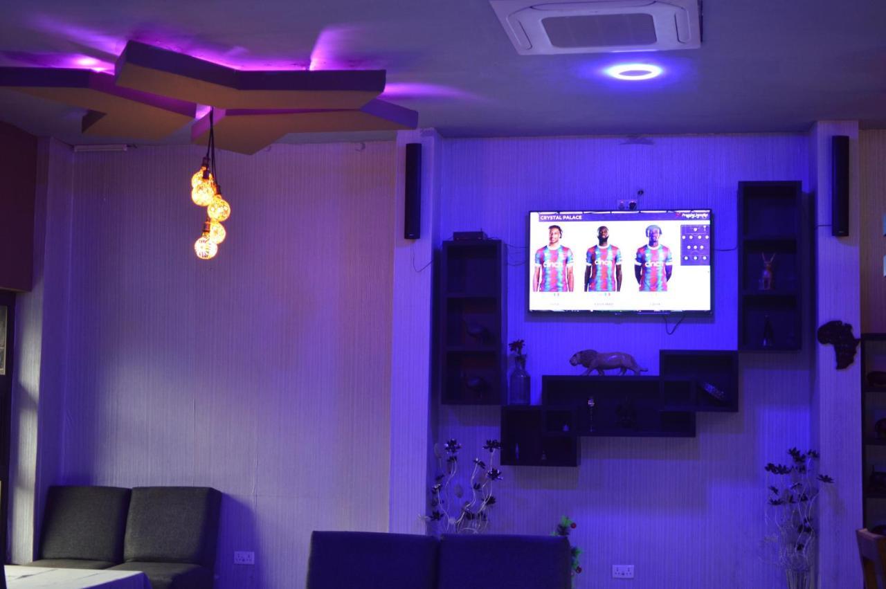 Palm Kalash Hotel Lusaka Ngoại thất bức ảnh