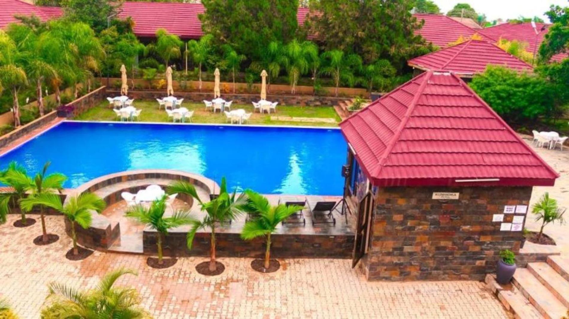 Palm Kalash Hotel Lusaka Ngoại thất bức ảnh